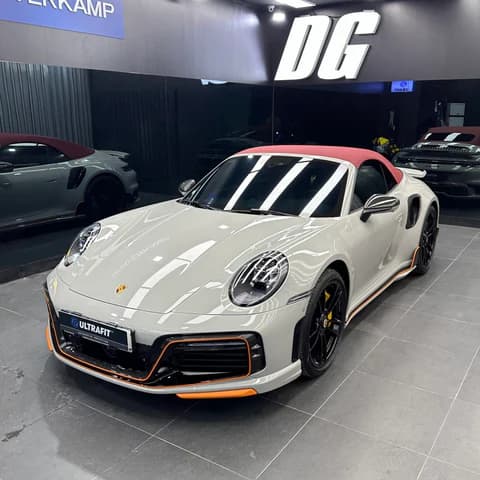 Porsche 911 Turbo S 992 AWD
